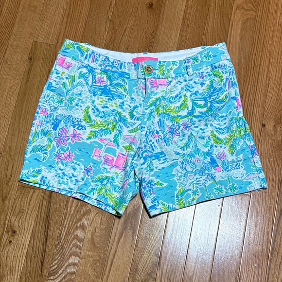 Lilly Pulitzer Women's Vibrant Tropical Print Shorts - Blue, Pink, and Green - Picture 4 of 12